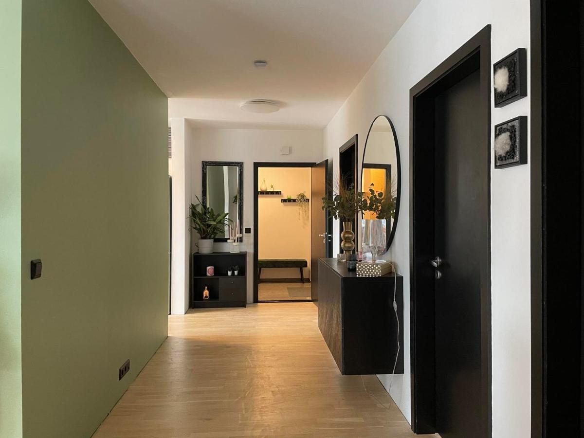 Spacious 3Br Condo Near Blue Lagoon 15M Airport 9M Njarthvik Exterior photo