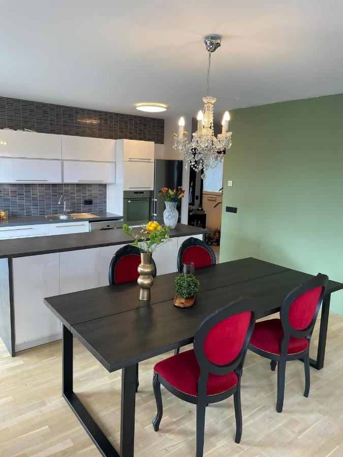 Spacious 3Br Condo Near Blue Lagoon 15M Airport 9M Njarthvik Exterior photo